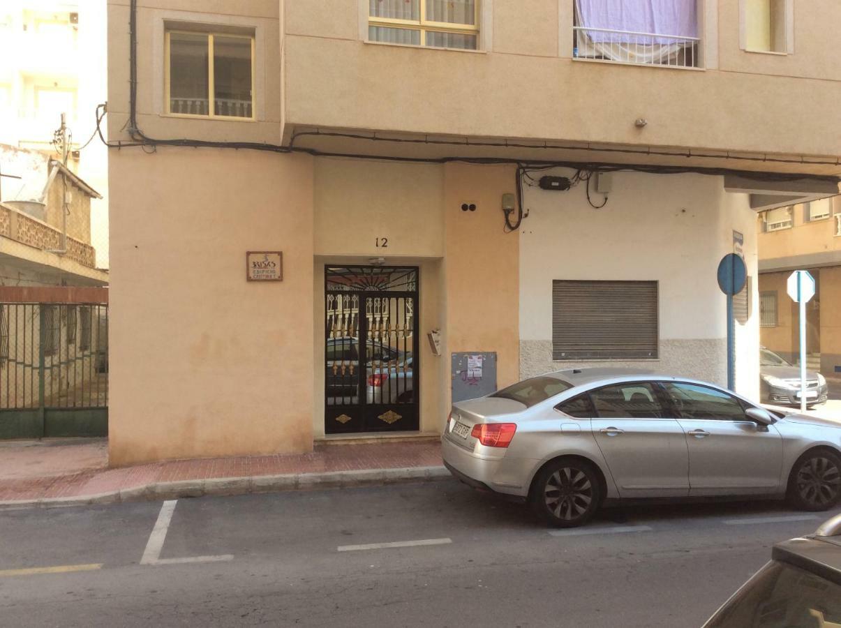 Apartamento Calle Monteagudo Torrevieja Exterior foto